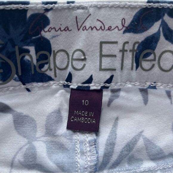 Gloria Vanderbilt Women's Floral Blue and White Capri Hi Rise Pants Size 10 - Picture 3 of 8